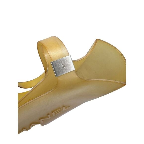 CHANEL JELLY BAG YELLOW BEIGE COLOR TOTE CC **READ** - Picture 3 of 8